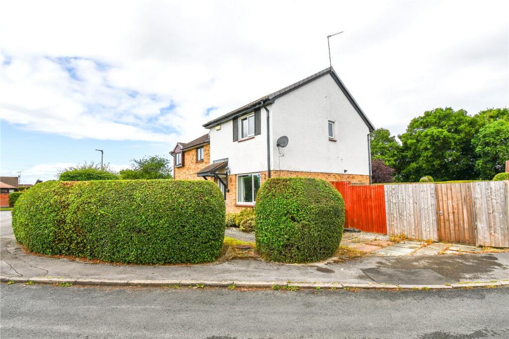 Main image of property: Apple Tree Grove, Great Sutton, Ellesmere Port