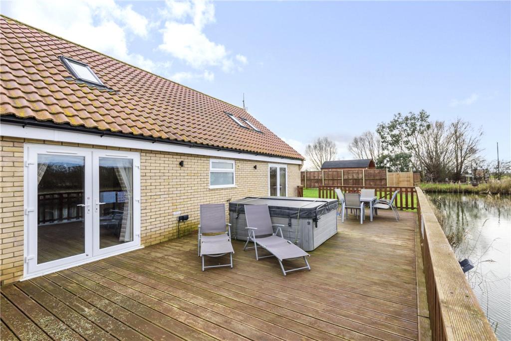 14 bedroom property for sale in Head Fen Drove, Little Downham