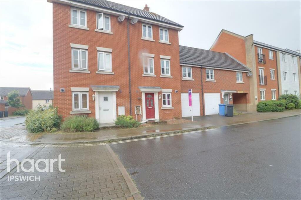 4 bedroom detached house for rent in Celestion Drive, Ipswich, IP3