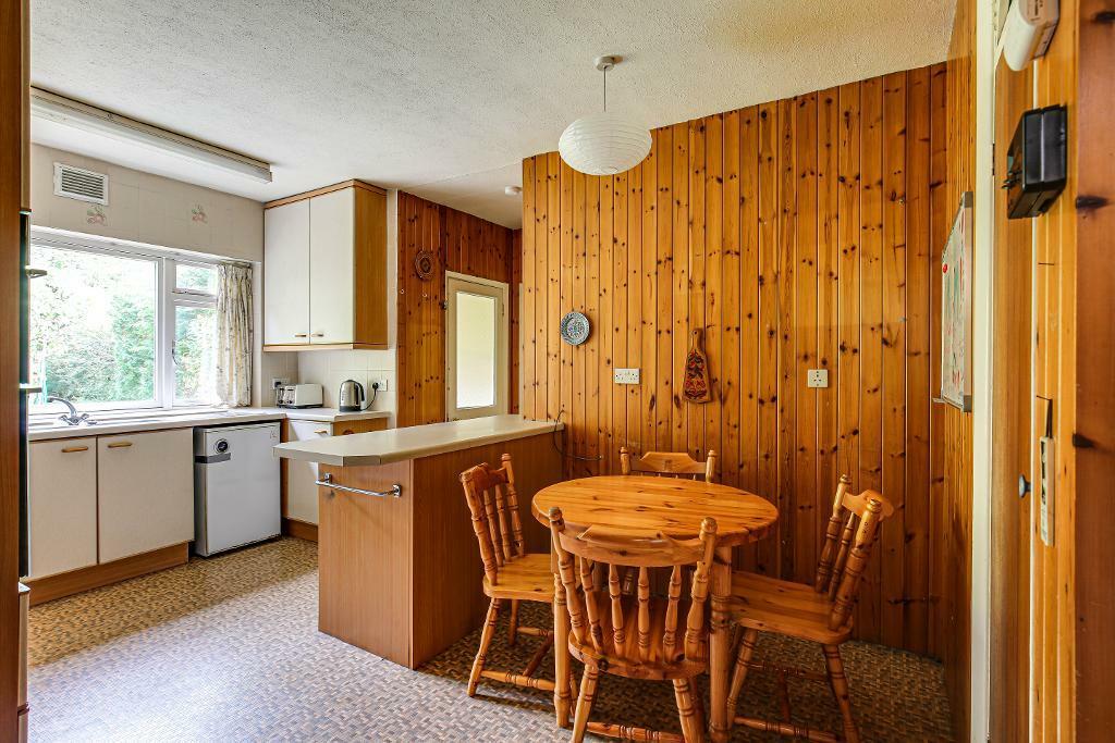 Additional property image - Landscape Road, Warlingham, Surrey, CR6 9JB