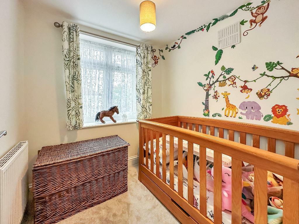 Additional property image - Hamsey Green Gardens, Warlingham, Surrey, CR6 9RT