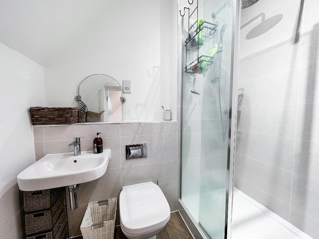 Additional property image - Croham Valley Road, South Croydon, Surrey, CR2 7NA