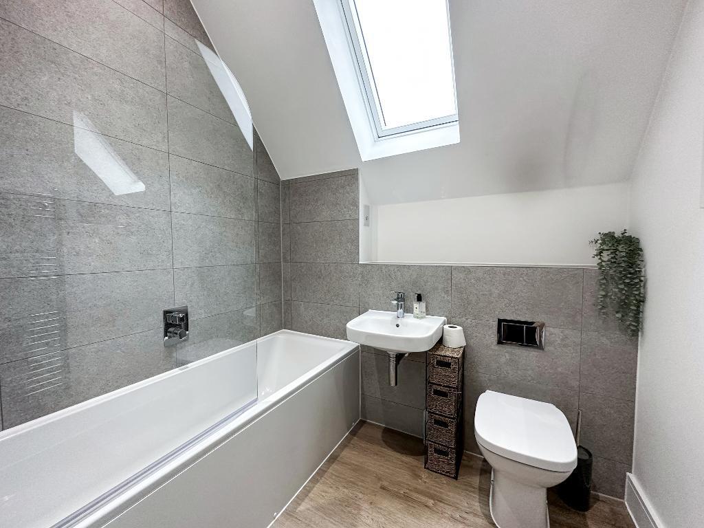 Additional property image - Croham Valley Road, South Croydon, Surrey, CR2 7NA