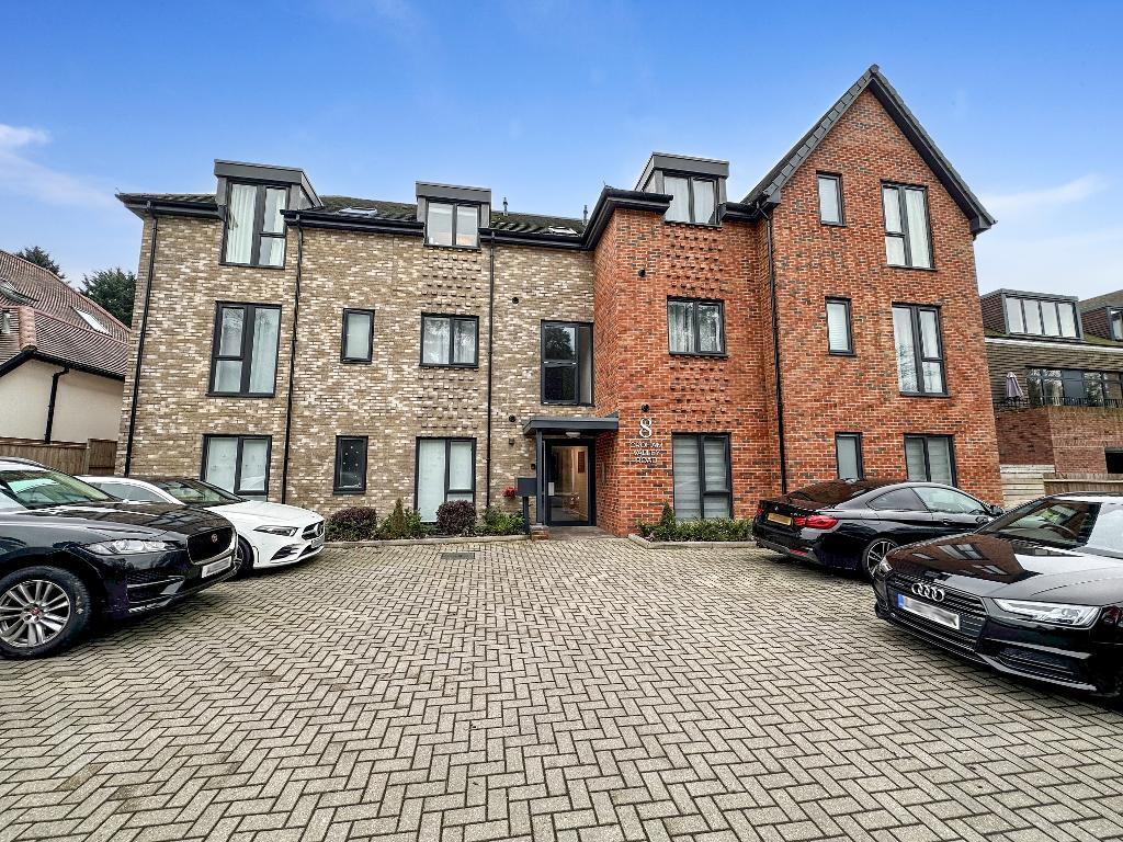 Additional property image - Croham Valley Road, South Croydon, Surrey, CR2 7NA