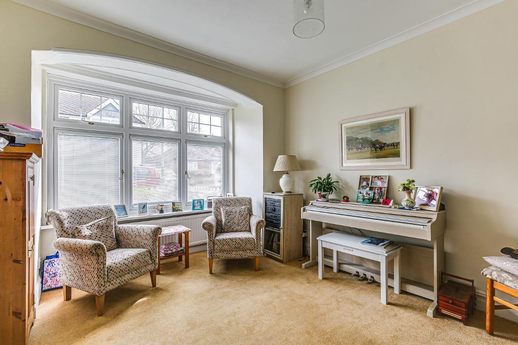 Additional property image - Warren Park, Warlingham, Surrey, CR6 9LD