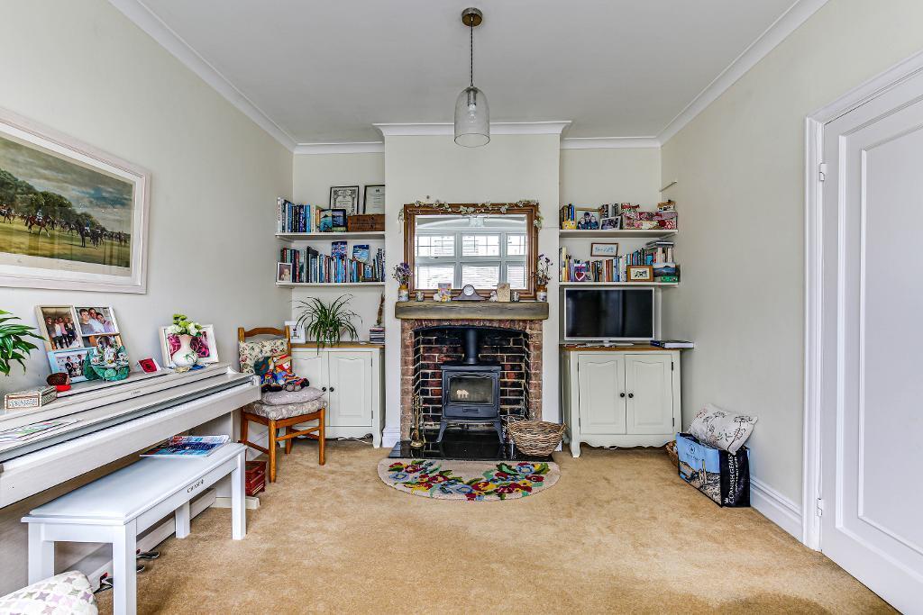 Additional property image - Warren Park, Warlingham, Surrey, CR6 9LD
