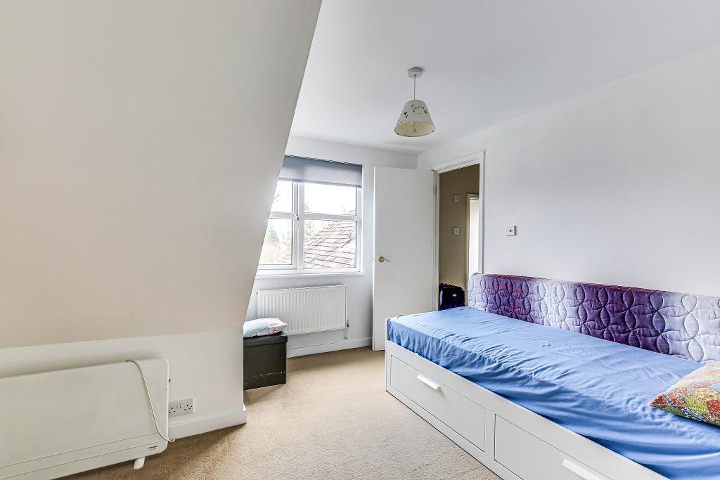 Additional property image - Warren Park, Warlingham, Surrey, CR6 9LD