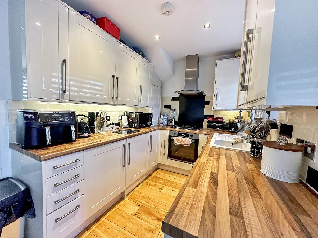 Primary image of Sunnybank, Warlingham, Surrey, CR6 9SS