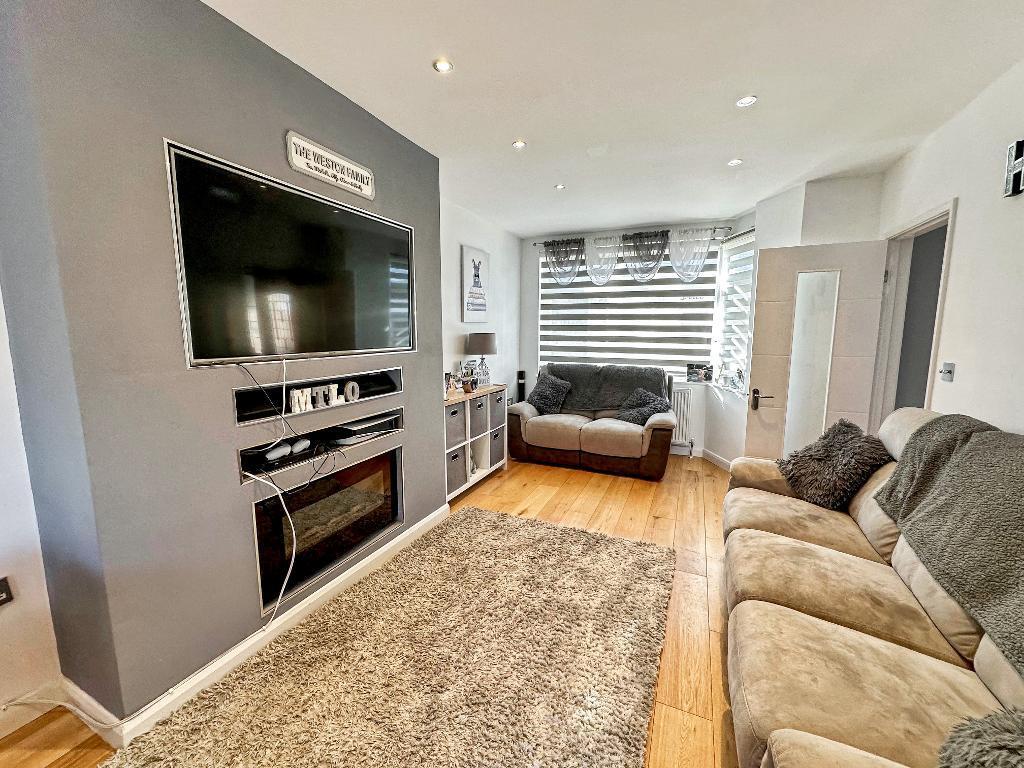 Additional image 8 of Sunnybank, Warlingham, Surrey, CR6 9SS