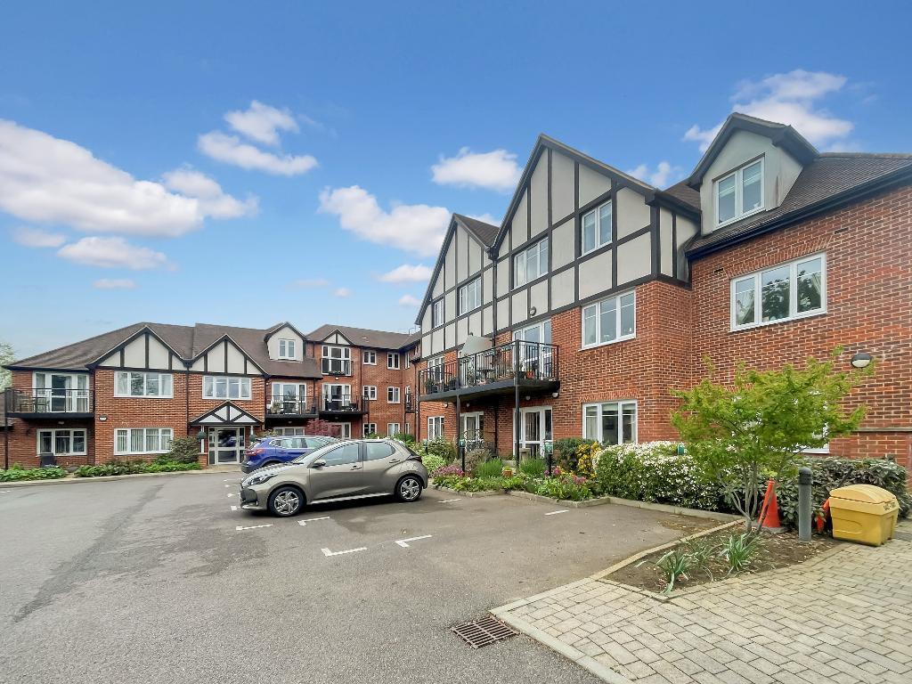 Main image of property: Yew Tree Court, 79 Limpsfield Road, Sanderstead, Surrey, CR2 9LB