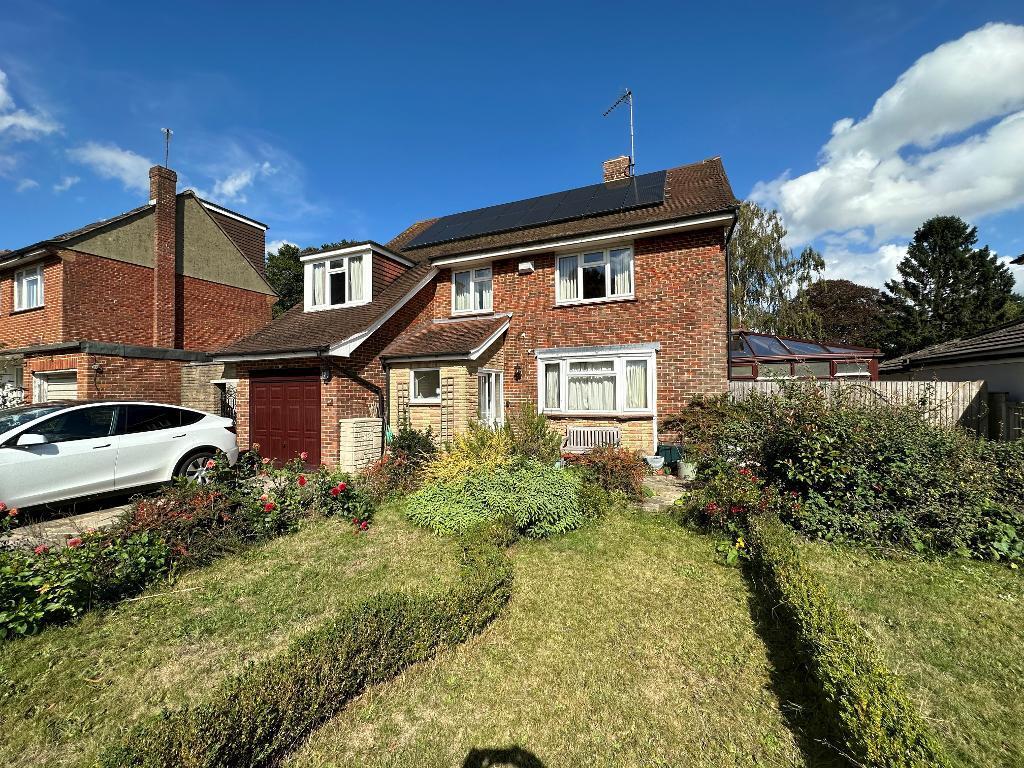 Main image of property: Onslow Gardens, South Croydon, CR2 9AB