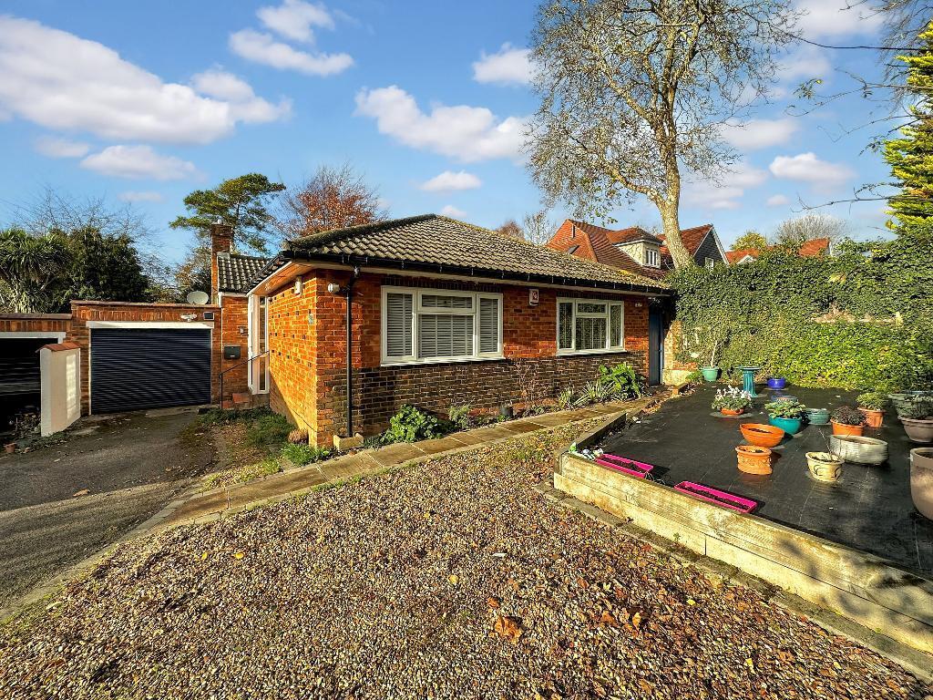Main image of property: Croham Mount, South Croydon, Surrey, CR2 0BR