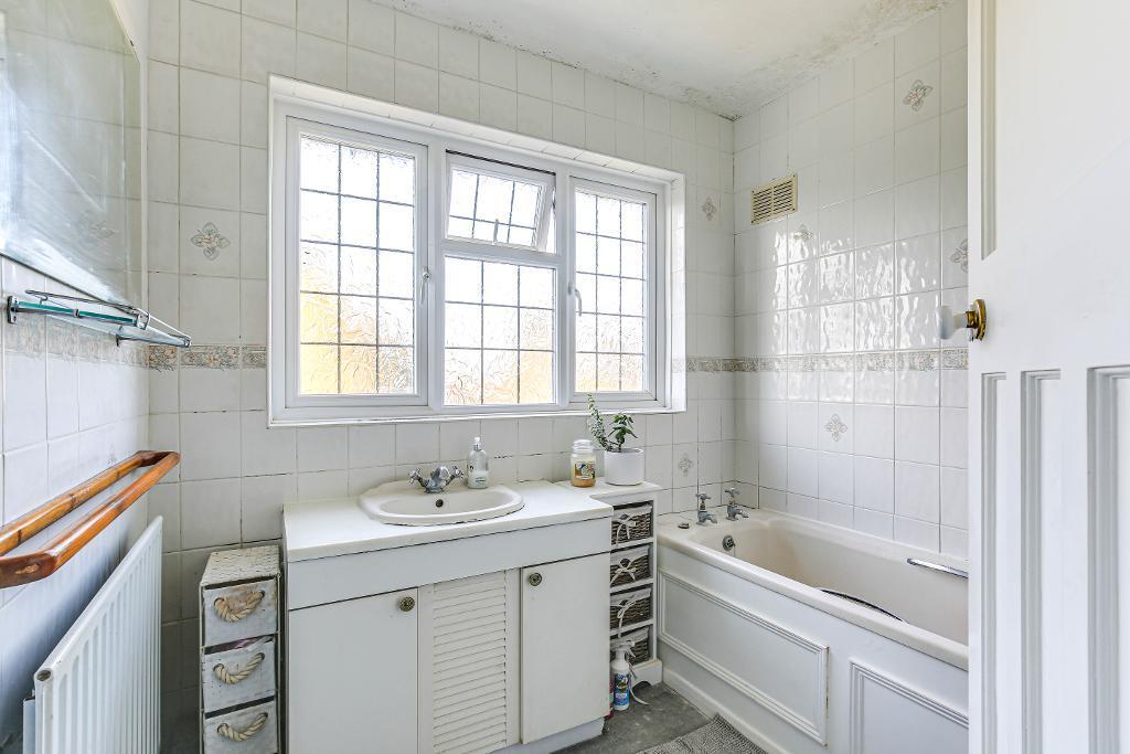 3 bedroom detached house for sale in North Down, Sanderstead, Surrey