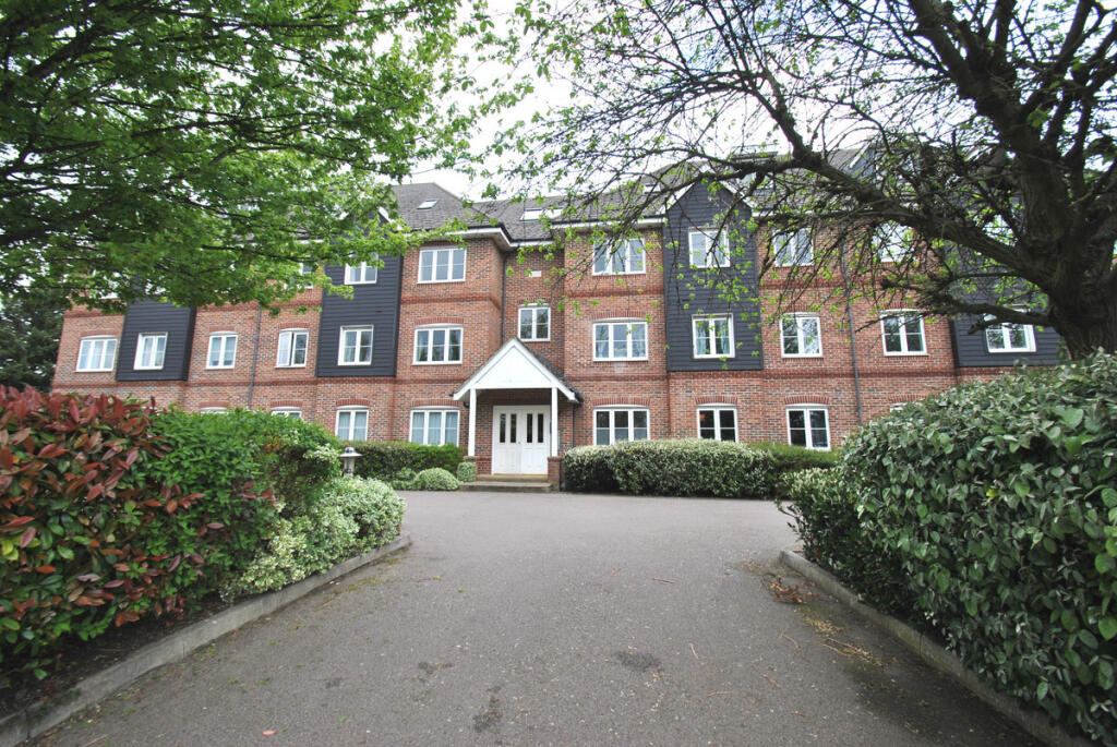 Main image of property: Cadwell Lane, Hitchin, SG4