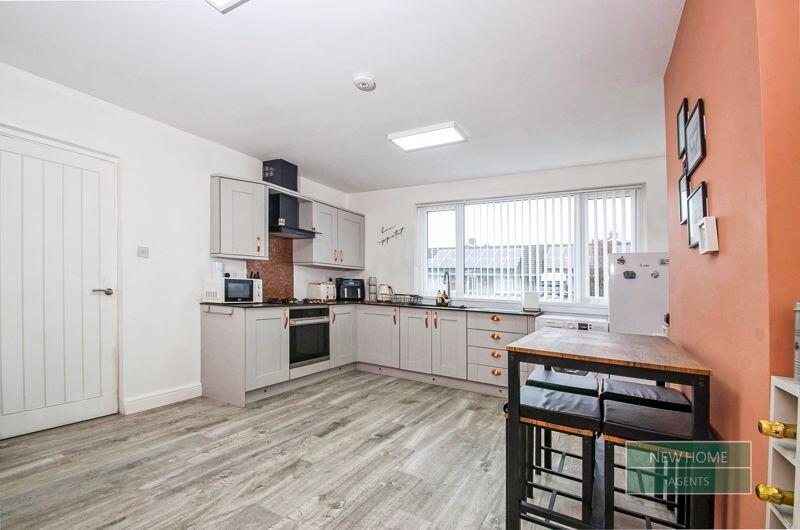 Additional property image - Min-Y-Nant, Pencoed, Bridgend, CF35 6YP