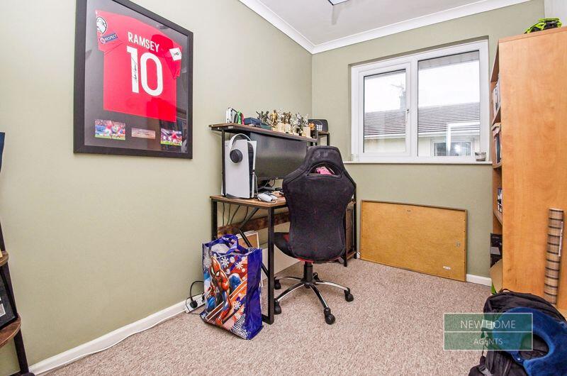 Additional property image - Min-Y-Nant, Pencoed, Bridgend, CF35 6YP