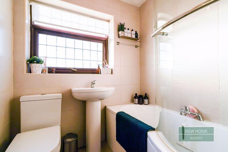 Additional property image - Collingwood Way, Westhoughton, Bolton, BL5 3TS