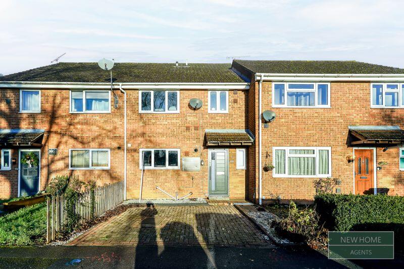 Main image of property: Queens Road , Carterton, OX18 3XW