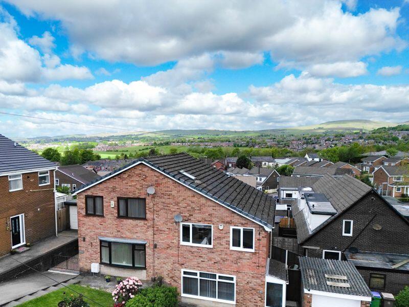 3 bedroom detached bungalow for sale in Wordsworth Crescent, Smithy