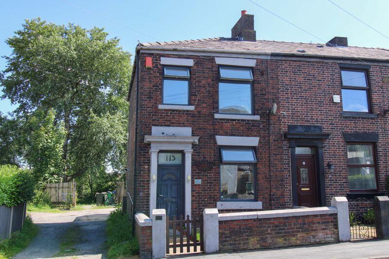 3 bedroom end of terrace house for sale in Smithy Bridge Road