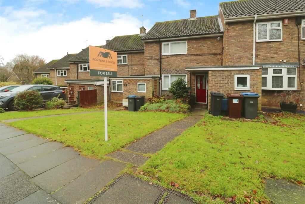 2 bedroom terraced house for sale in Fold Croft, Harlow, CM20