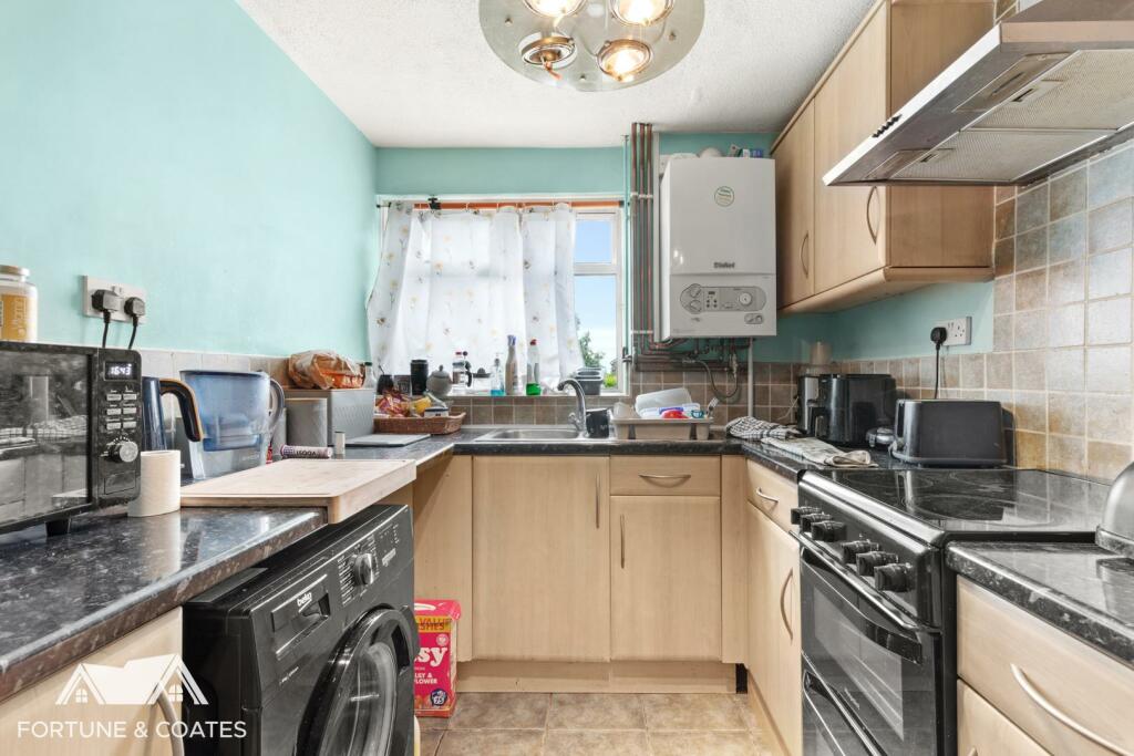 Additional property image - Fold Croft, Harlow