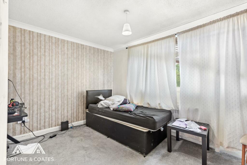 Additional property image - Fold Croft, Harlow