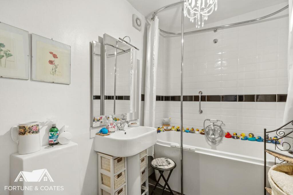 Additional property image - Hilsborough House, Churchgate Street, Harlow