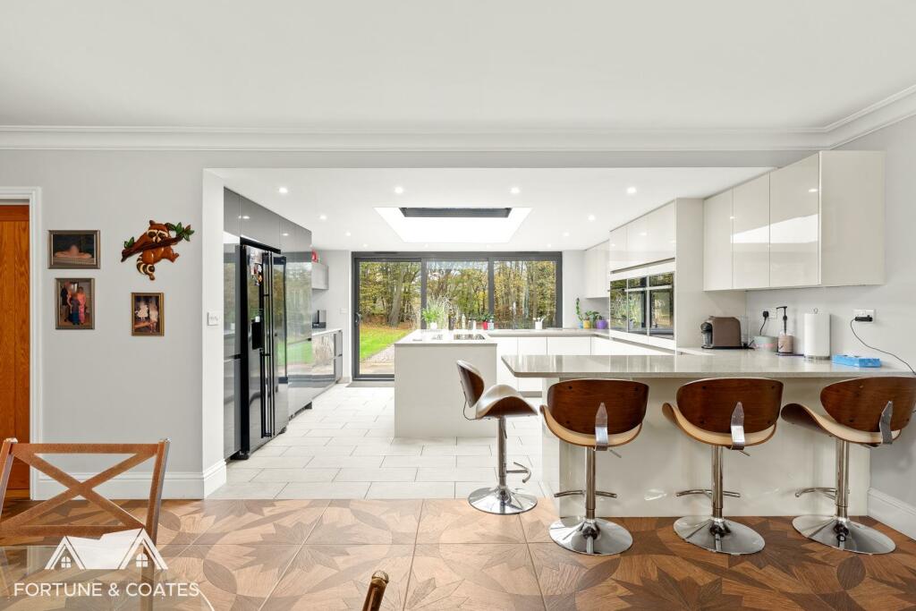 Additional property image - Rye Hill Road, Harlow