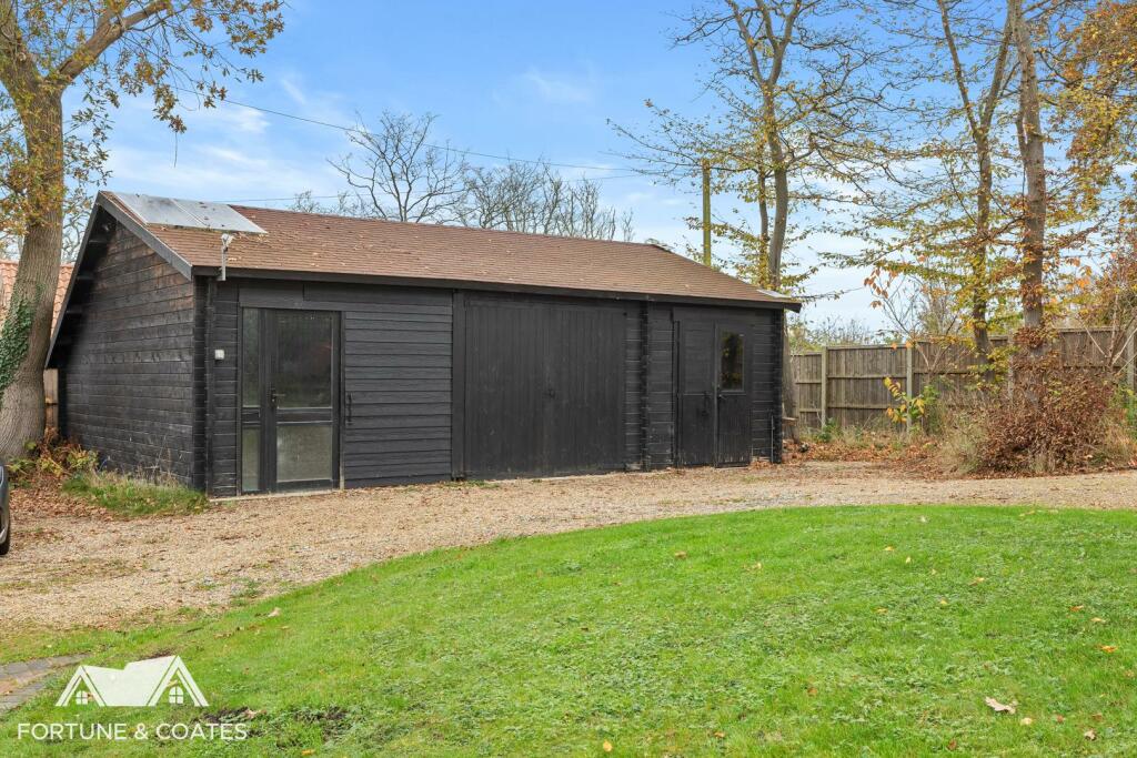 Additional property image - Rye Hill Road, Harlow