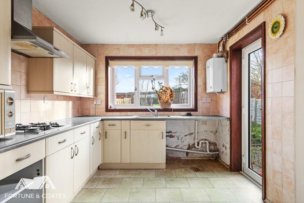 Additional property image - Barn Mead, Harlow