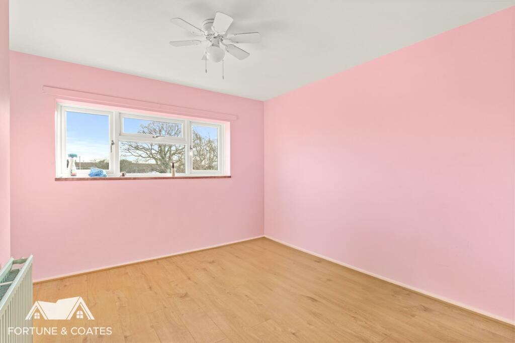 Additional property image - Barn Mead, Harlow
