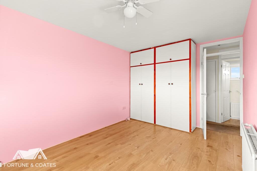 Additional property image - Barn Mead, Harlow