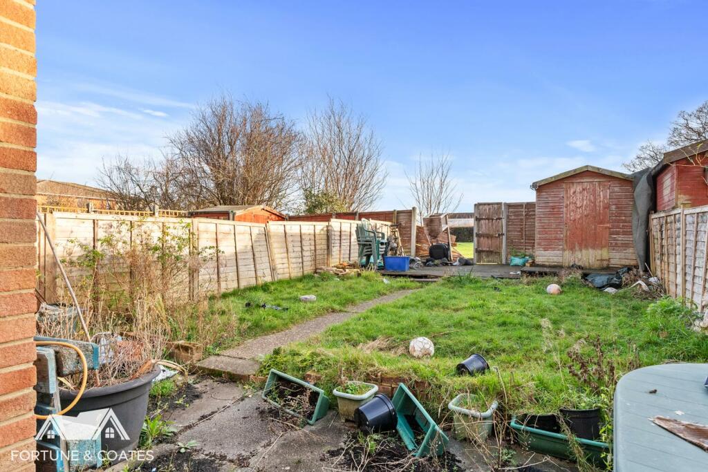 Additional property image - Barn Mead, Harlow
