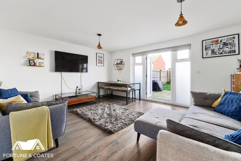 Additional property image - Aspen Way, Harlow
