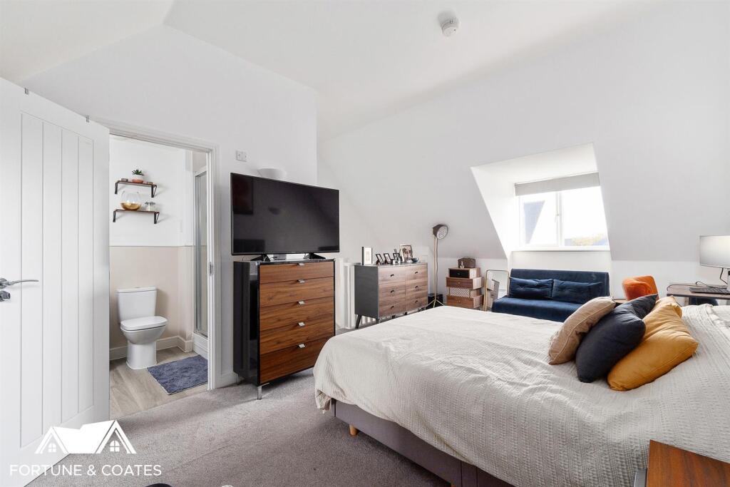 Additional property image - Aspen Way, Harlow
