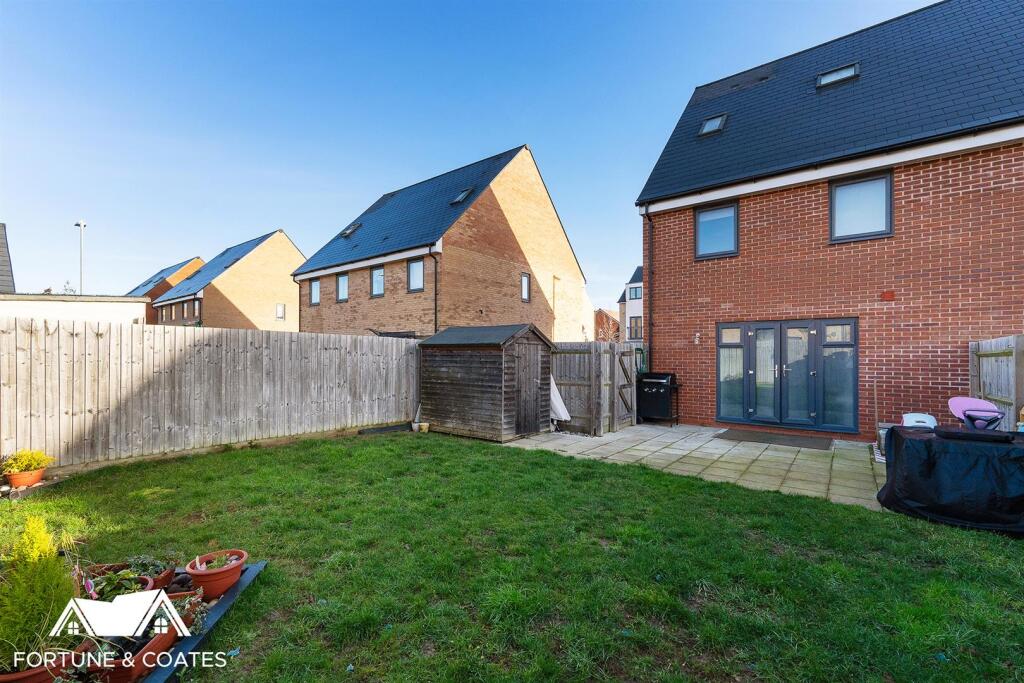 Additional property image - Aspen Way, Harlow