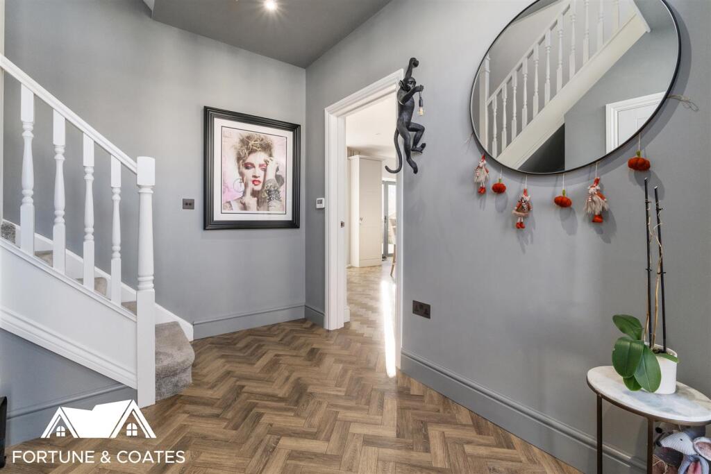 Additional property image - The Chase, Newhall, Harlow
