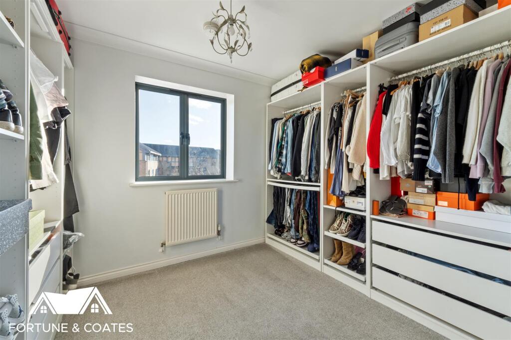 Additional property image - The Chase, Newhall, Harlow