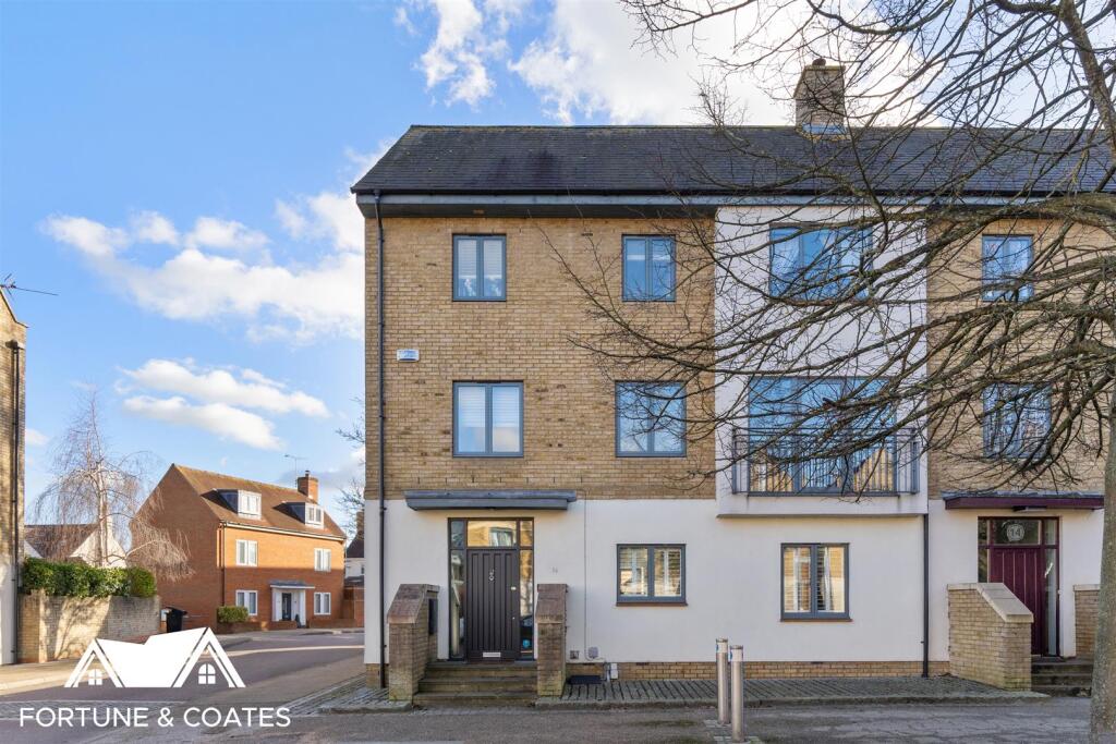 Additional property image - The Chase, Newhall, Harlow