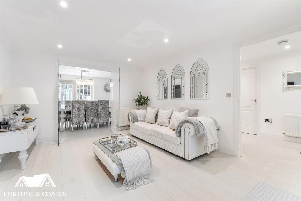Additional property image - Rushton Grove, Harlow