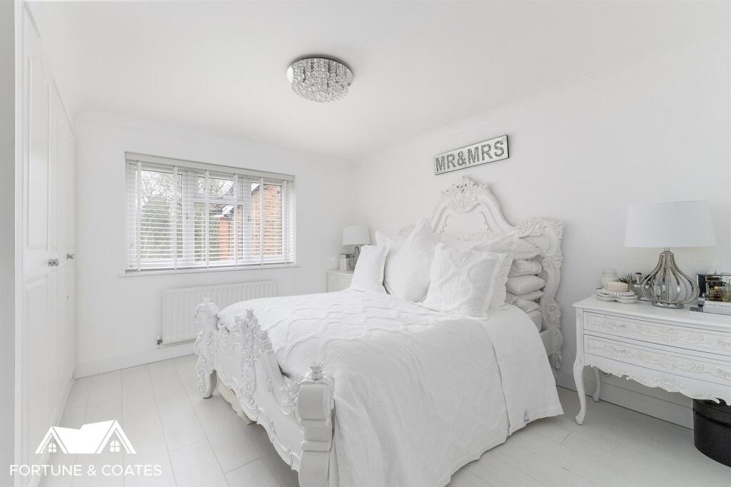 Additional property image - Rushton Grove, Harlow