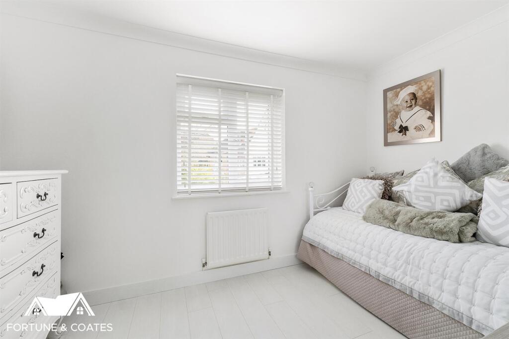 Additional property image - Rushton Grove, Harlow