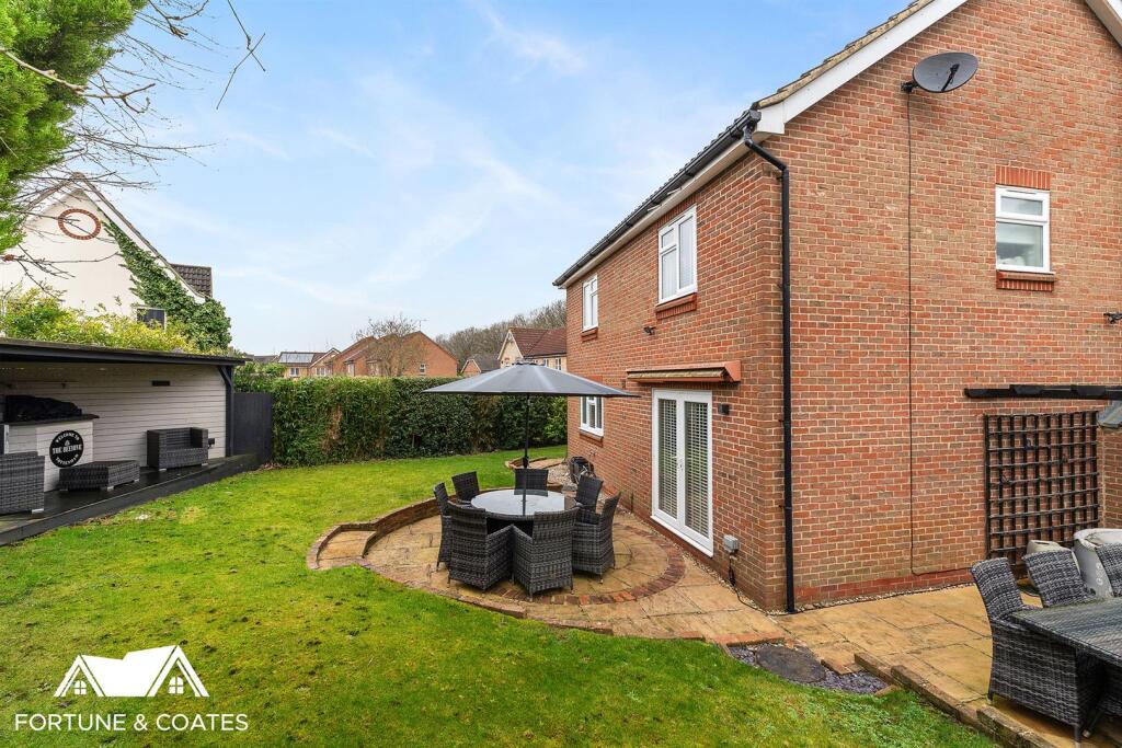 Additional property image - Rushton Grove, Harlow