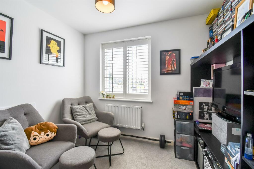 Additional property image - Y Rhodfa, Barry