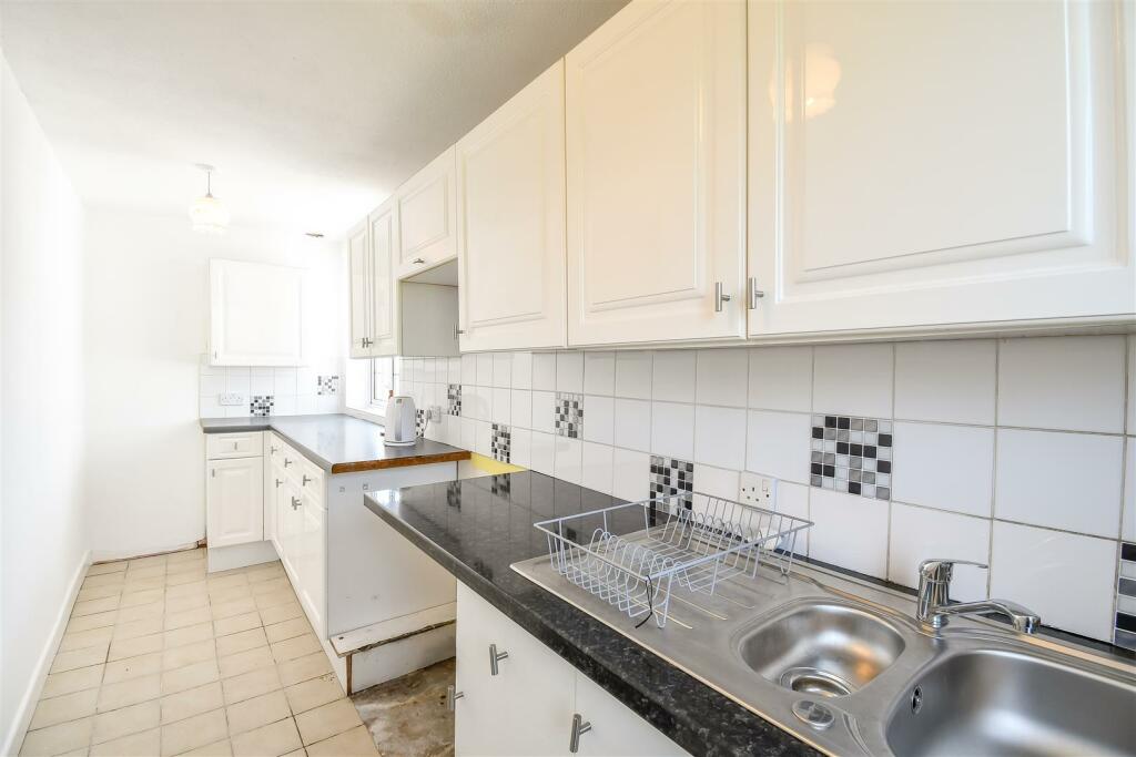 Additional property image - Bron Awelon, Barry