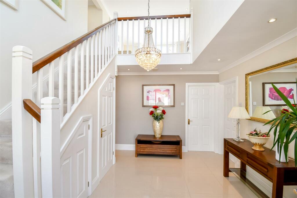 Additional property image - Beach Road, Swanbridge, Penarth