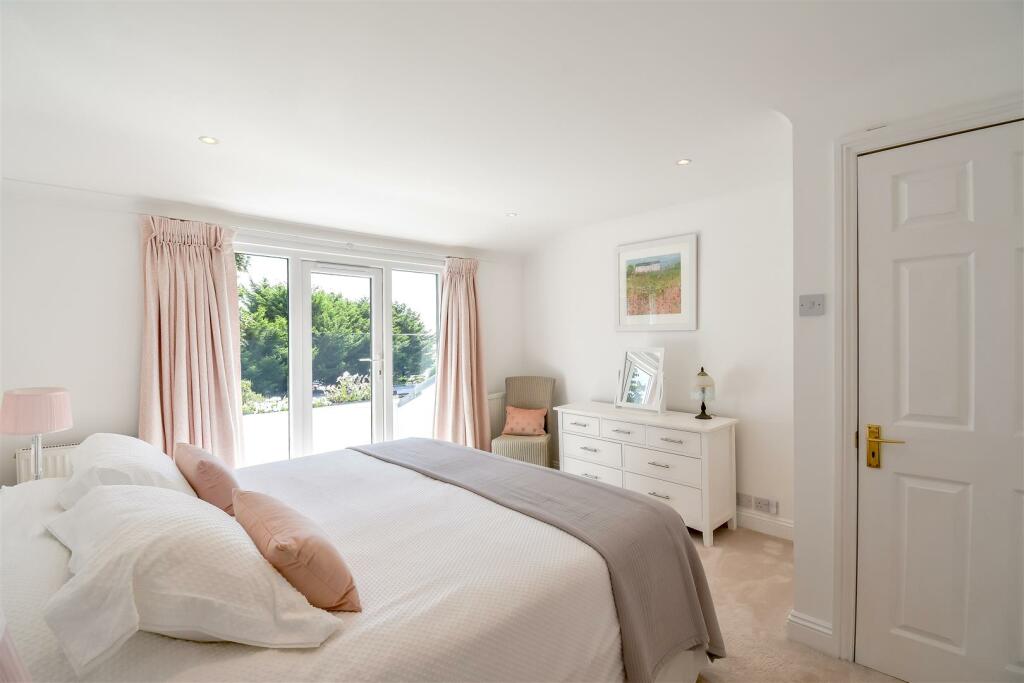 Additional property image - Beach Road, Swanbridge, Penarth