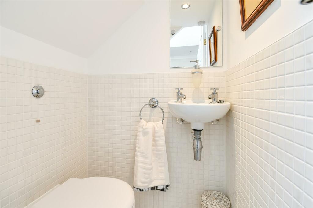 Additional property image - Beach Road, Swanbridge, Penarth