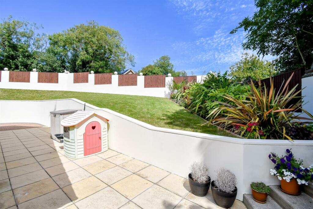 Additional property image - Beach Road, Swanbridge, Penarth